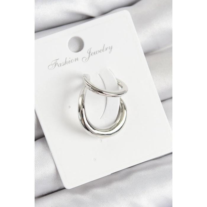 Pirinç Halka Model Gümüş Renk Sağ Kıkırdak Küpe