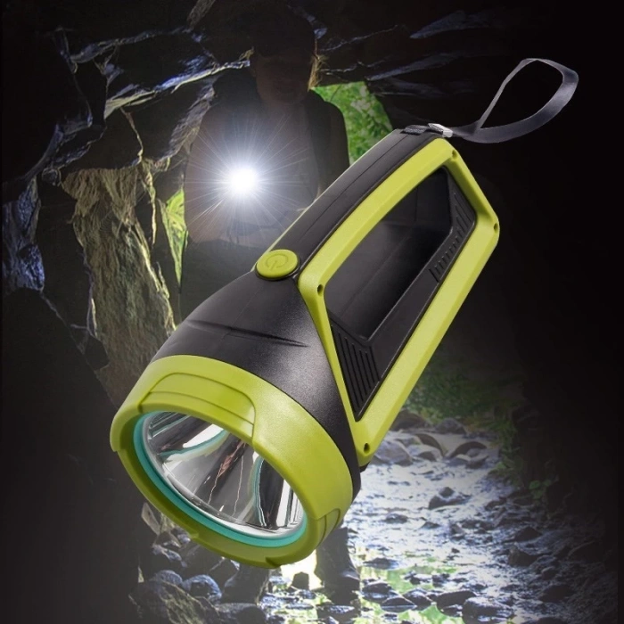 Çok Fonksiyonlu  – Spot Işık + Flood Işık Kombinasyonu, Yüksek Parlaklık ve Geniş Aydınlatma