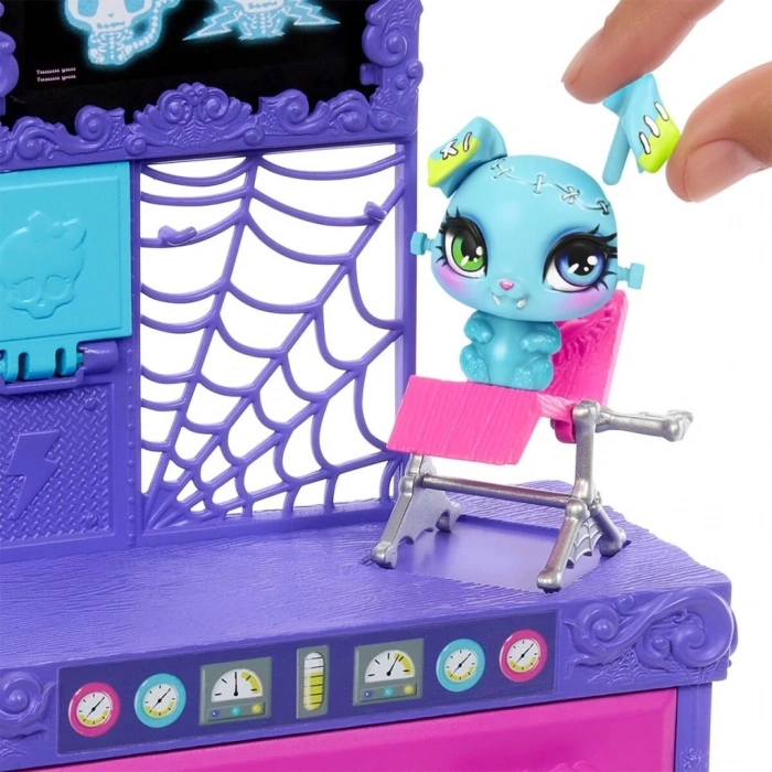 JBF18 Monster High Frankie Stein Evcil Hayvan Kiti