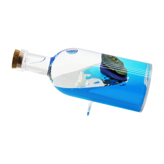 MAVİ SU - ADALI  YUVARLAK MİKA ŞİŞE=YAN DURUŞ AYAKLI YÜZEN BATMAYAN GEMİ DEKORATİF BİBLO AKVARYUM 6X16CM (5047)