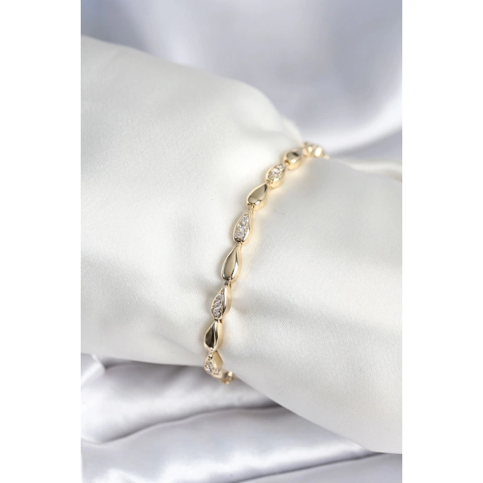 Pirinç Gold Renk Damla Model Kadın Bileklik