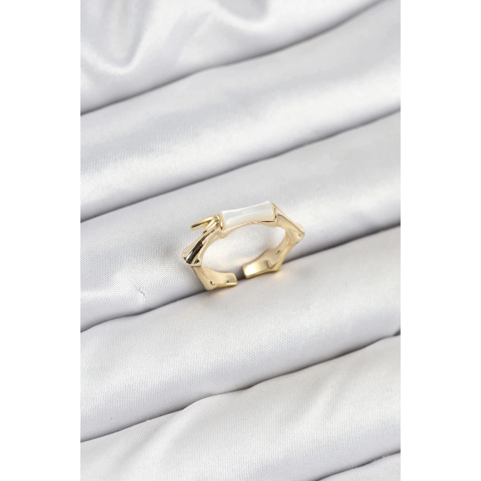 Pirinç Gold Renk Kemik Model Kadın Yüzük