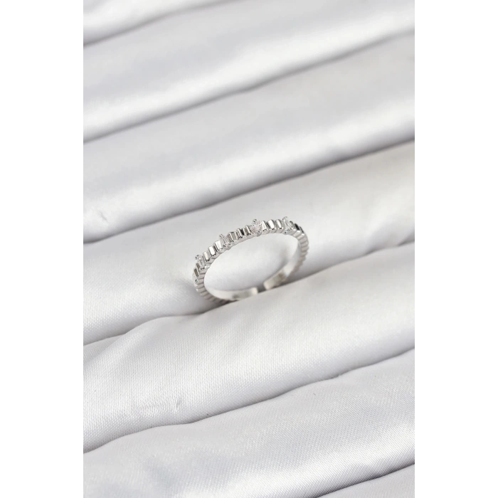 Pirinç Gümüş Renk Lazer Kesim Kadın Yüzük