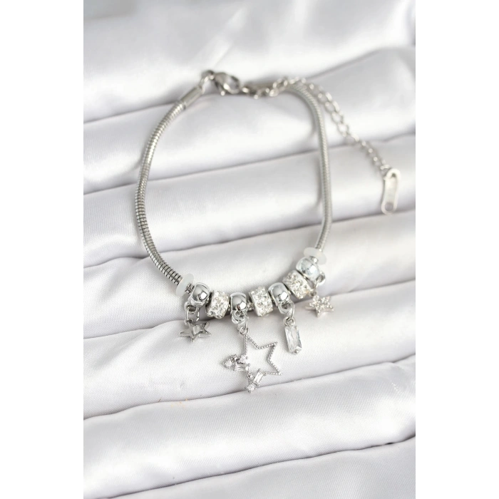 Pirinç Gümüş Renk Yıldız Charmlı Kadın Bileklik