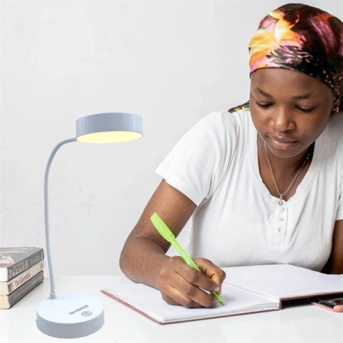 Yuvarlak USBli Dokunmatik 3 Kademeli 360 Derece  Özel Göz Korumalı Led Lityum Masa Lambası (5047)