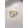Gold Baget ve Zirkon Taşlı Kare Yüzük