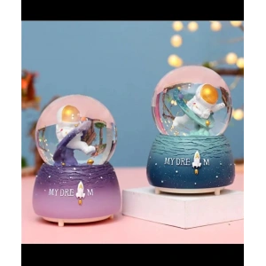 Astronot Kar Küresi Orta Boy Wy20k23