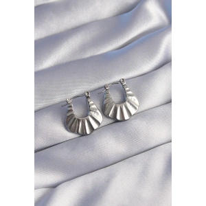 316L Çelik Gümüş Renk Kabartmalı Görünüm Küpe