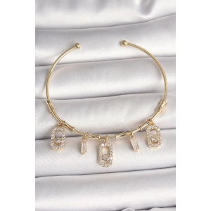 Pirinç Gold Renk Sallantı Zirkon Taşlı Messika Figür Charm Kadın Bileklik