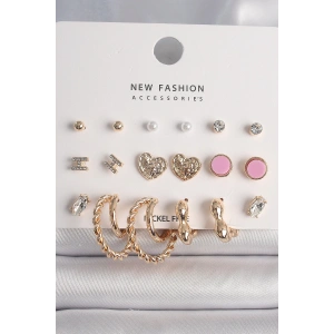 Pirinç Gold Renk Zirkon Taşlı Burug Halka Model İşlemeli Kalp Detay 9 Çift Kadın Küpe Seti