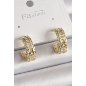 Pirinç Gold Renk Zirkon Taşlı İşleme Detay Halka Model Kadın Küpe