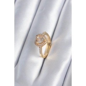 Pirinç Gold Renk Zirkon Taşlı Kalp Charm Model Kadın Yüzük