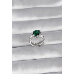 Pirinç Gümüş Renk Yeşil Zirkon Taşlı Tek Taş Model Kadın Yüzük