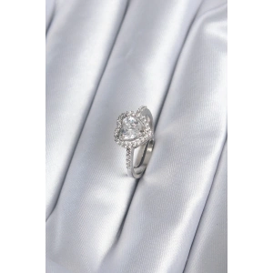 Pirinç Gümüş Renk Zirkon Taşlı Kalp Charm Model Kadın Yüzük