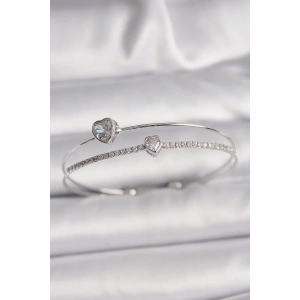 Pirinç Gümüş Renk Zirkon Taşlı Kalp Model Kadın Bileklik