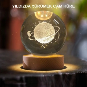 Mey İthalat® Sarı Işıklı Dekoratif Cam Küre Kız Figürlü Ahşap Standlı