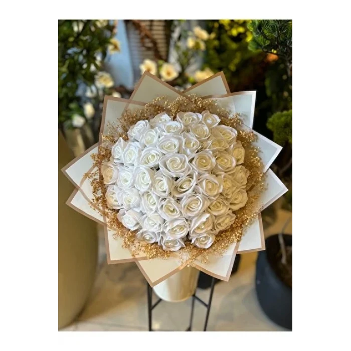 41 Li İsteme Buketi Beyaz