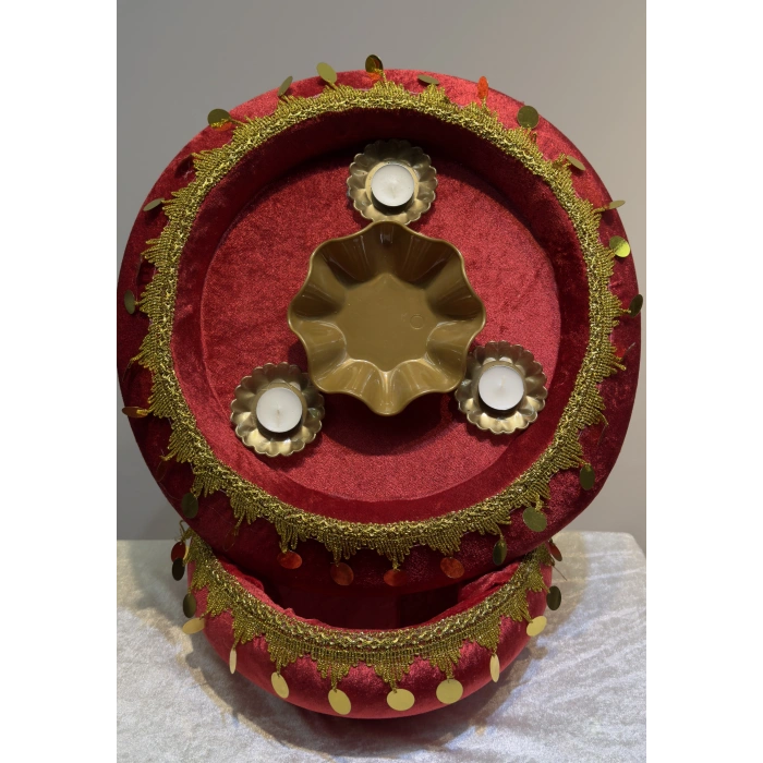 Üç Mumlu Kadife Tepsi Ve Sepet