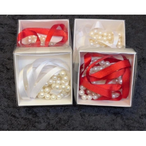 Dökülen İncili Kurdele 1 Adet