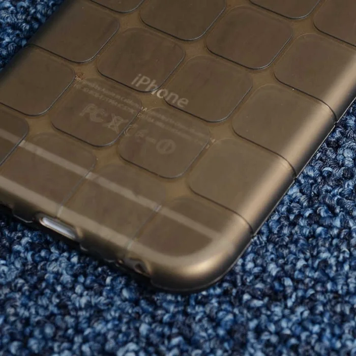 Apple iPhone 6 Kılıf Zore Kare Kabartmalı Silikon