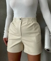 BİÇOMİ Beli lastikli çıtçıtlı deri şort krem w241007
