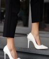 BİÇOMİ Hillar Beyaz Cilt Stiletto Ayakkabı