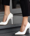 BİÇOMİ Hillar Beyaz Cilt Stiletto Ayakkabı