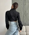 BİÇOMİ Yanı kemer detaylı crop gömlek siyah s4009