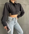 BİÇOMİ Yanı kemer detaylı crop gömlek siyah s4009