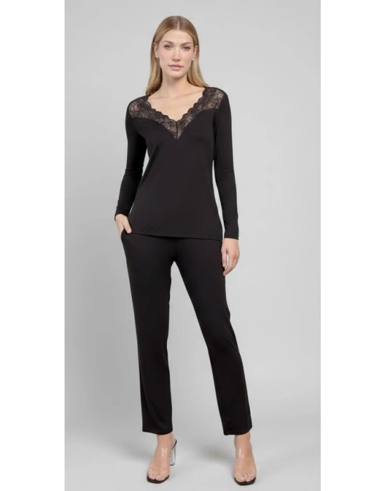 Bicomi Uzun Kollu Dantelli ve Dekolteli Pijama Takımı