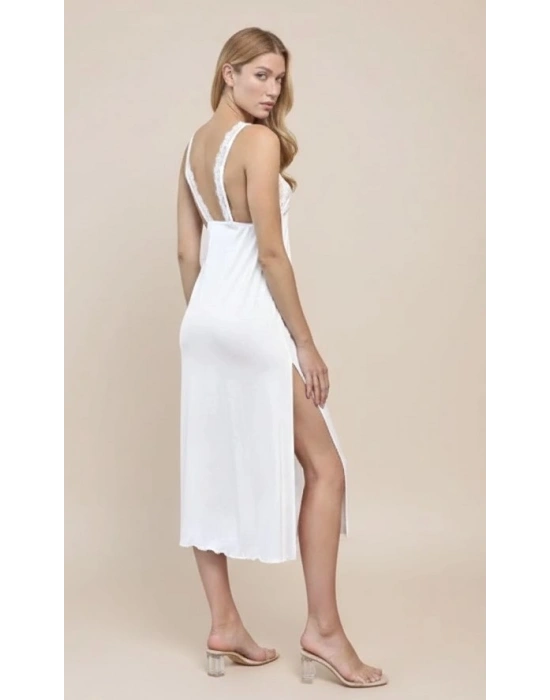 Bicomi Dantelli ve Dekolteli Yırtmaçlı Gecelik