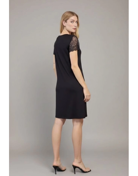 Bicomi Kısa Kollu ve Dantelli V Yaka Gecelik