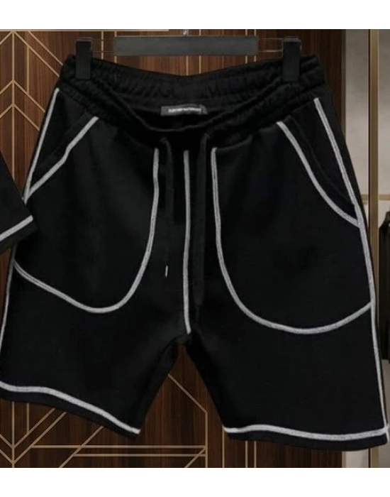 Yazlık Fonksiyonel Rahatlık: Cepli ve Bağcıklı Karoyaka Şortlu Set