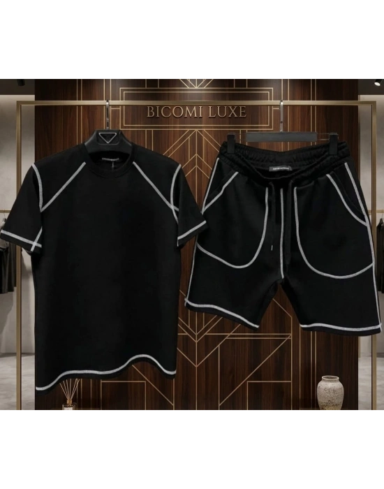 Yazlık Fonksiyonel Rahatlık: Cepli ve Bağcıklı Karoyaka Şortlu Set