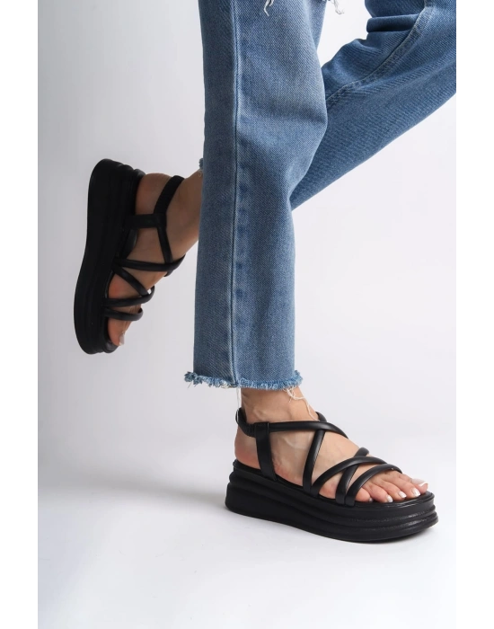 BELLA Lastikli Şerit Detaylı Ortopedik Taban Kadın Sandalet CST - Siyah