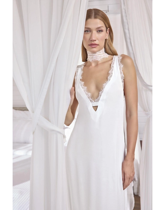 Bicomi Göğüs ve Sırt Dekolteli Dantelli Saten Gecelik