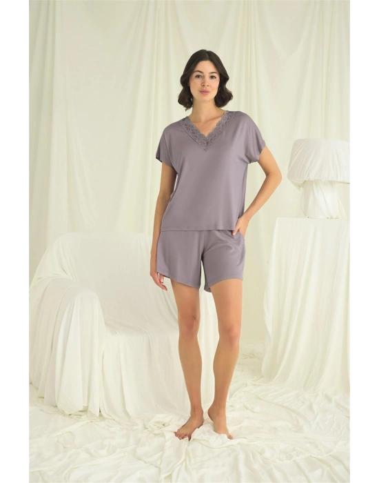 Bicomi Kısa Kollu Dantelli V Yaka Şort Takımı