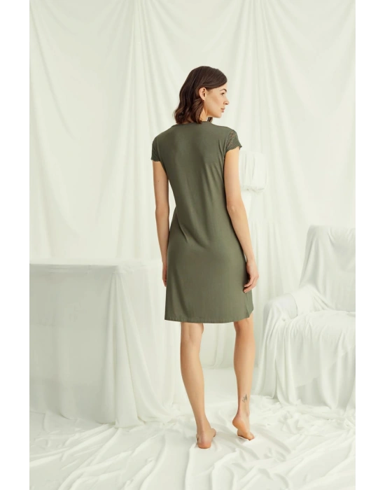 Bicomi Kolu Omzu ve Yakası Dantelli Önü Düğmeli Gecelik