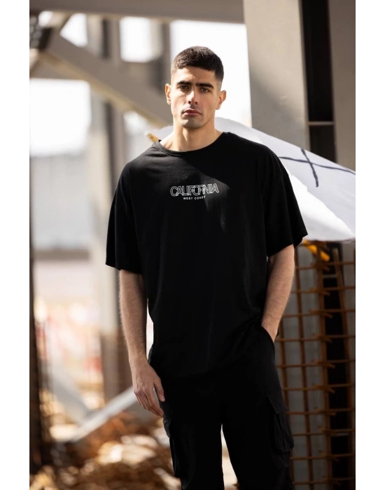 Bisiklet Yaka Baskılı Oversize T-Shirt - Siyah -