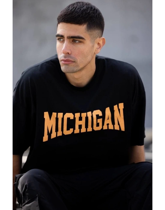 Bisiklet Yaka Baskılı Oversize T-Shirt - Siyah -