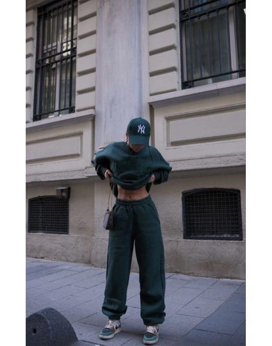 Bisiklet Yaka Nakış İşlemeli Üç İplik Sweat Takım - Yeşil -