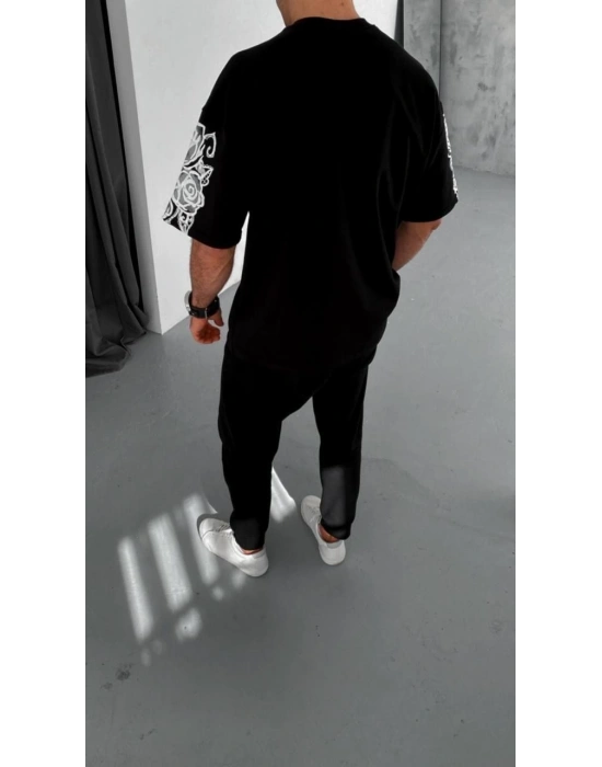 Flok Kabartma Baskılı T-Shirt - Siyah