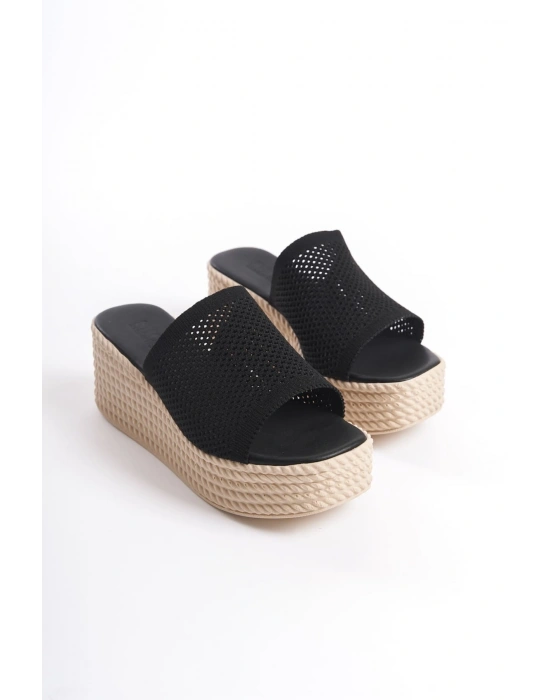 MARLA Dolgu Topuklu Ortopedik Taban Hasır Görünümlü Triko Kadın Terlik  TKT - Siyah