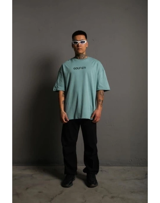 Oversize Baskılı Tişört – Golf GTI Retro Araba Desenli,-Mint Yeşili -