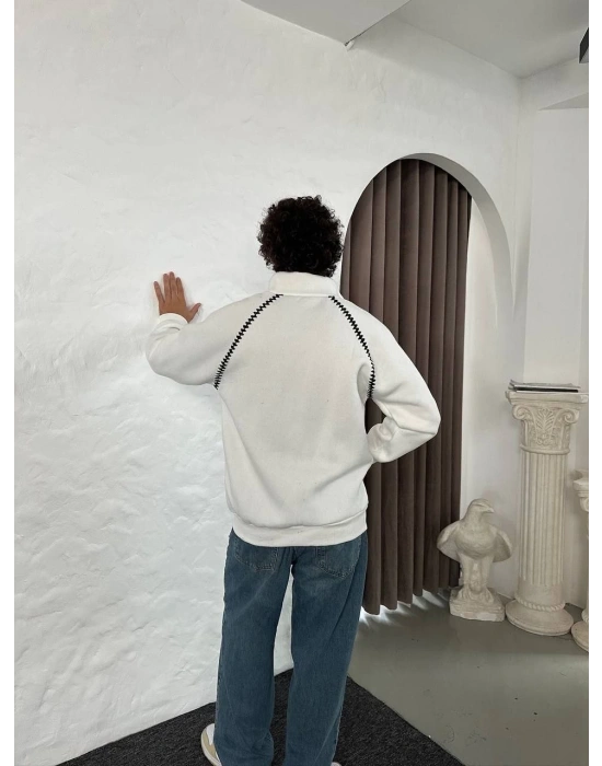 Oversize Dik Yaka Fermuarlı Sweatshirt - Zincir Nakışli Kanguru Cepli - Beyaz -