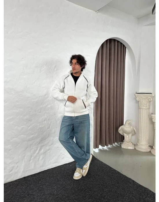 Oversize Dik Yaka Fermuarlı Sweatshirt - Zincir Nakışli Kanguru Cepli - Beyaz -