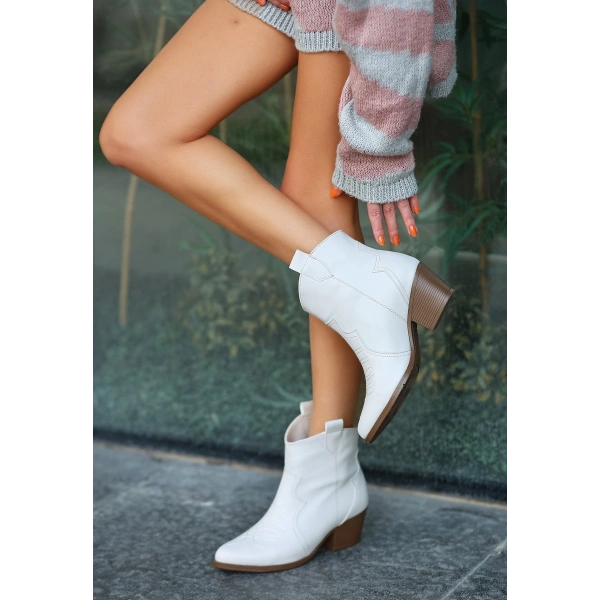 BİÇOMİ Akver Bej Cilt Topuklu Bot