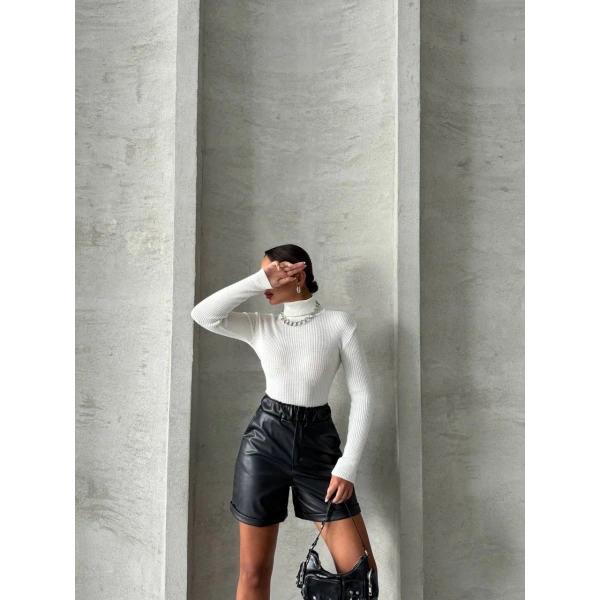 BİÇOMİ Beli lastikli duble paça deri şort siyah w24755