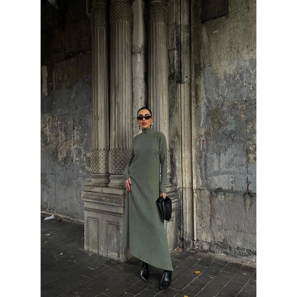 BİÇOMİ Boğazlı kalın bürümcük uzun elbise yeşil