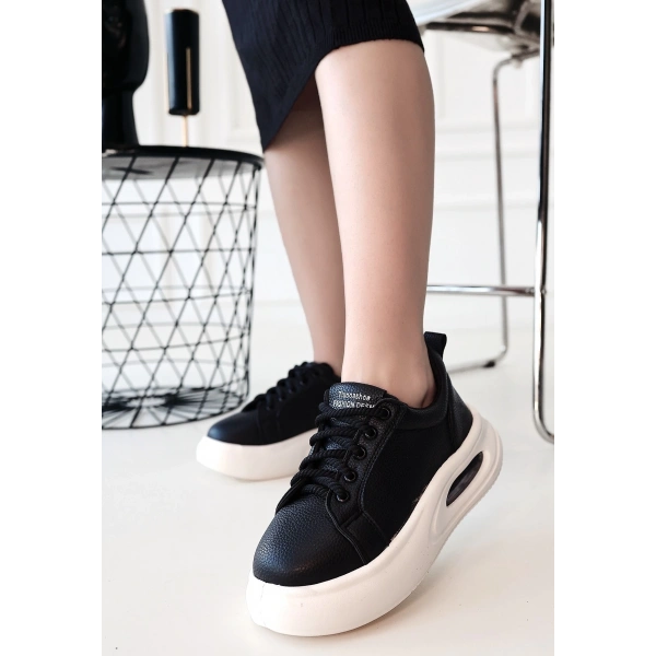 BİÇOMİ Chris Siyah Cilt Bağcıklı Spor Ayakkabı